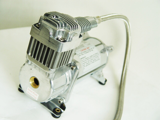 1/4 '"Havada Gezinme Süspansiyonlu Kompresör 200psi Tek 12v Kompresör ve Tank