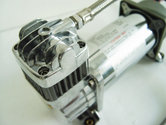 İyi bir fiyat. Krom Hava Yastığı Hava Yolculuğu Süspansiyon Kompresörü 150psi 2.18CFM, 12v Araba Hava Kompresörü çevrimiçi