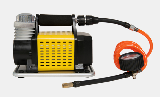 DC12V Metal Taşınabilir Otomobil Lastik Fırlatıcısı Metal Basınçölçer ve hortumlu