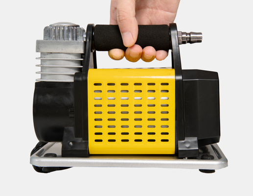 DC12V Metal Taşınabilir Otomobil Lastik Fırlatıcısı Metal Basınçölçer ve hortumlu