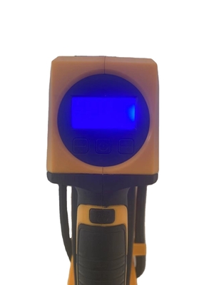 Otomobil lastiği şişimi için pil ve LED ışığı ile dijital ölçümlü araba hava kompresörü