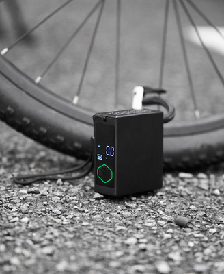 Motosiklet / E-bisiklet Uygun 150psi Taşınabilir Elektrik Lastik Hava Pompası Dijital Ekran 1000mAh Pil