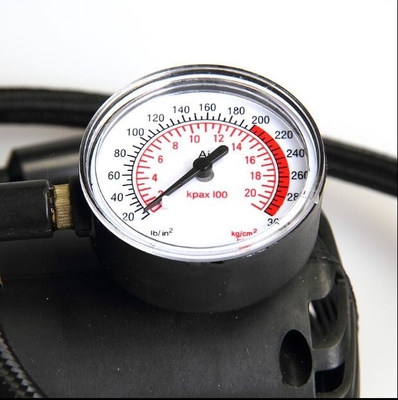 Saat 12v 140 Psi ile El Yüksek Basınçlı Metal Hava Kompresörü 1 Yıl Garanti